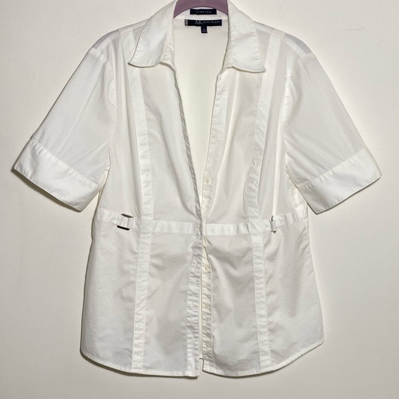 Top - Picture 1 of 2